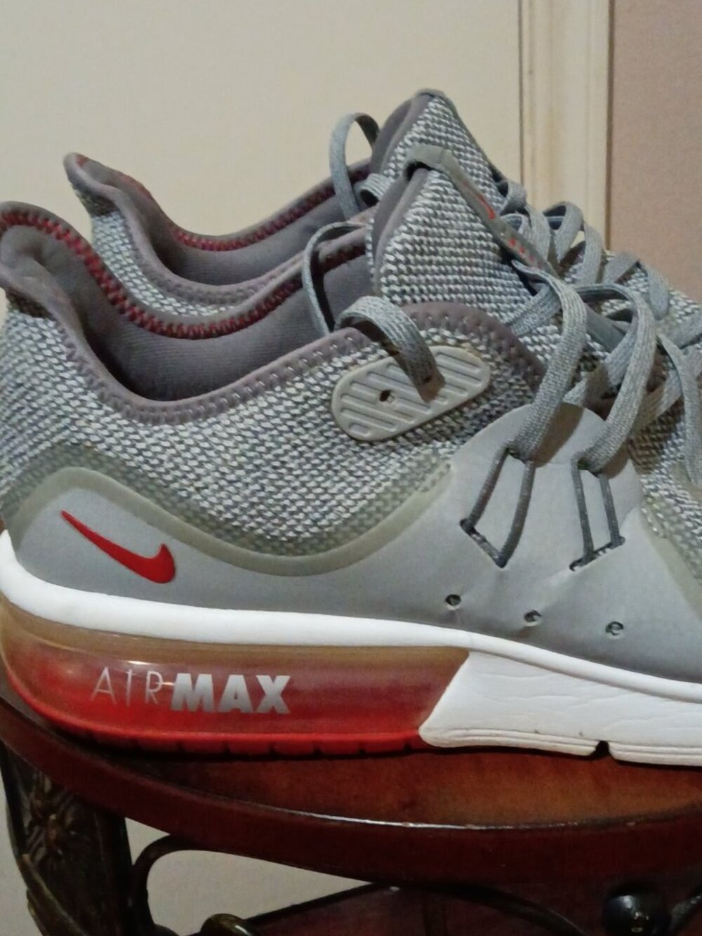 Nike Air Max Sequent 3 Mens Sz 10.5 Grey University Red Running Shoe 921694-060 - Picture 5 of 14